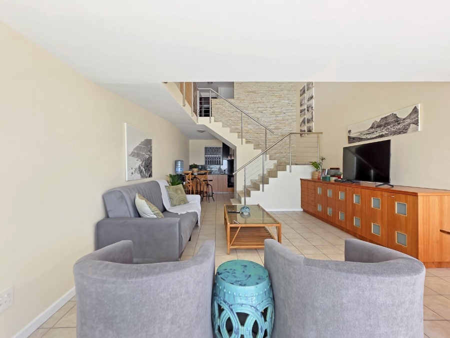 To Let 1 Bedroom Property for Rent in Clifton Western Cape